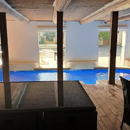 Maison Spacieuse Pres De Avec Piscine Privee Holiday home *